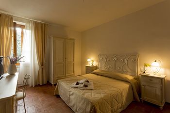 Villa Le Monache Понтассьеве Экстерьер фото